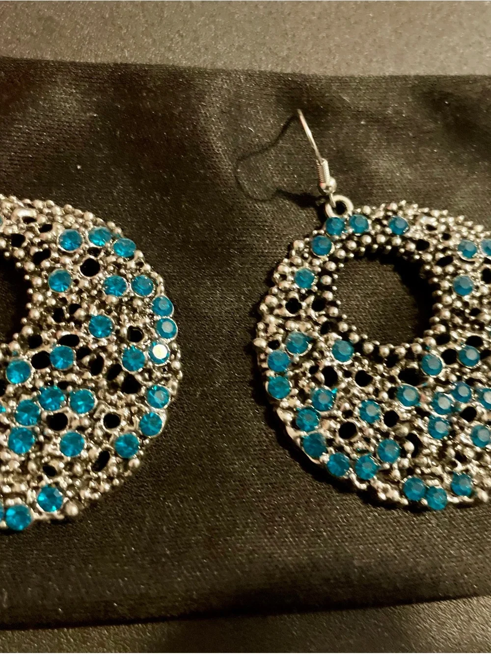 N/A eye catching